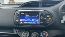 Toyota Yaris 1.5 VVT-i Design 5dr Petrol Hatchback